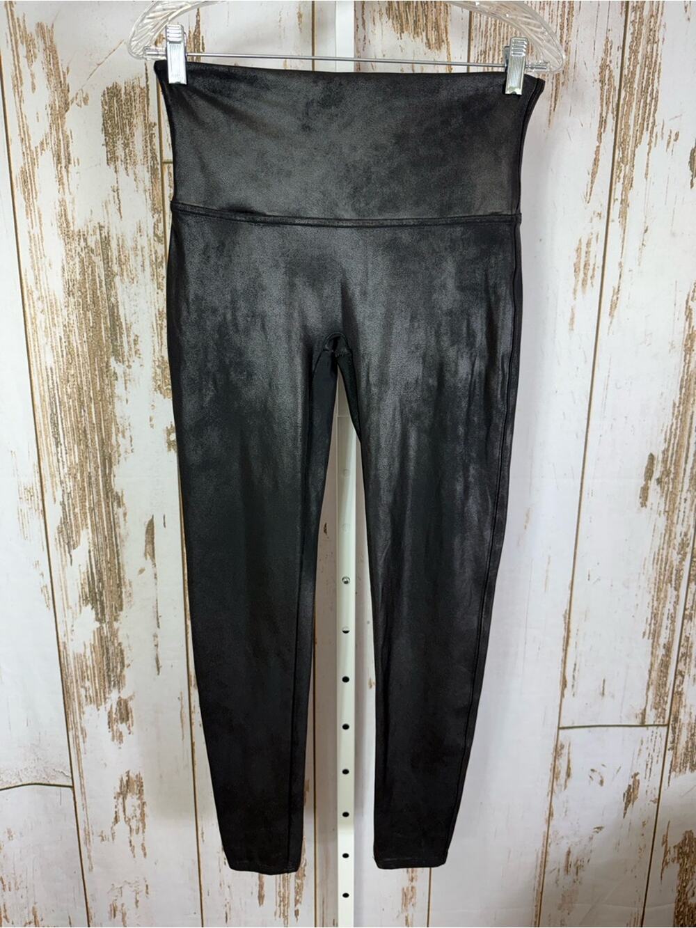 Spanx, Shiny Black Leggings. Size XL. Good used condition!